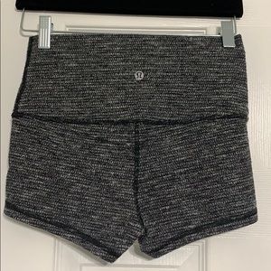 Lululemon Boogie Short (Roll-Down) size 6